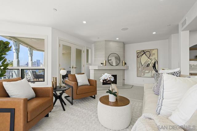 1099 1st St, Coronado CA: https://media.crmls.org/mediaz/aca40eef-c27d-4e18-a202-27e5c87a95e5.jpg