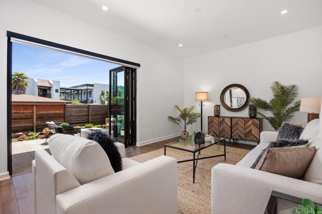 731 Valley Avenue, Solana Beach CA: https://media.crmls.org/mediaz/aca54ec8-d685-4a97-a2bc-a9aea9e54957.jpg