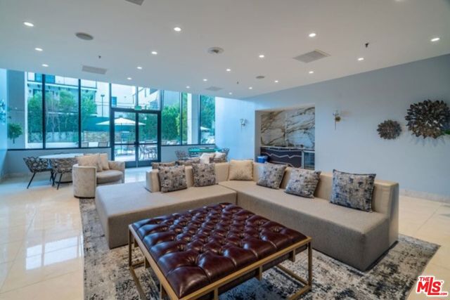 10724 Wilshire Boulevard, Los Angeles CA: https://media.crmls.org/mediaz/aca67c55-a449-428b-bf78-50268501d538.jpg
