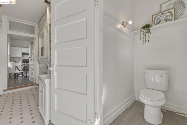 Image 51 of 55 For 523 25th St  