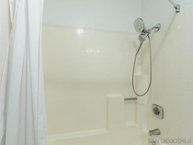 7087 Camino Degrazia, San Diego CA: https://media.crmls.org/mediaz/aca9a253-7313-4fe4-a587-5584d8f75041.jpg