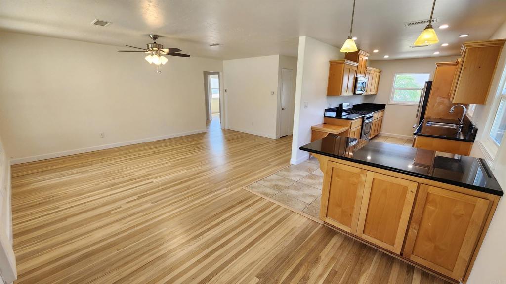 6621 Birchwood Street - photo 3