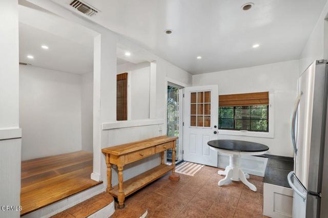 Detail Gallery Image 16 of 34 For 109 Marmion Way, South Pasadena,  CA 91030 - – Beds | – Baths