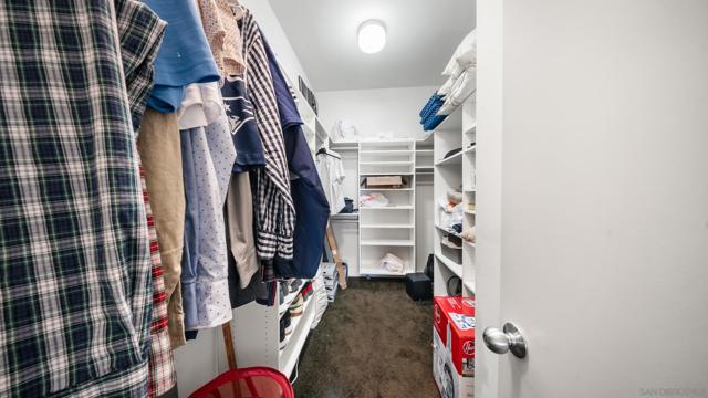 655 india St, San Diego CA: https://media.crmls.org/mediaz/acaaa3f7-3c81-40d1-9bbc-077c7e20ea5e.jpg