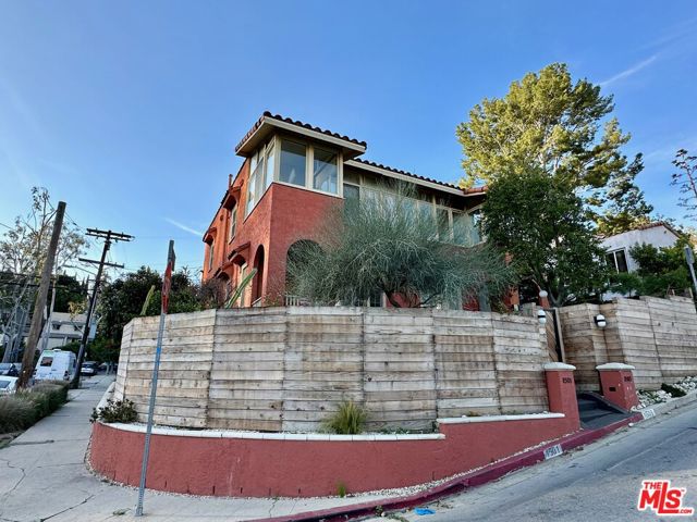 1501 Westerly Terrace, Los Angeles, CA 90026