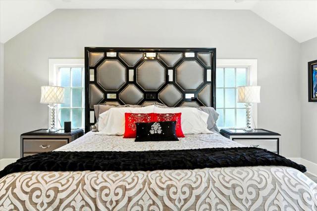 16218 George St, Los Gatos CA: https://media.crmls.org/mediaz/acac469a-92f2-4094-98c5-4b88f7fb9d70.jpg