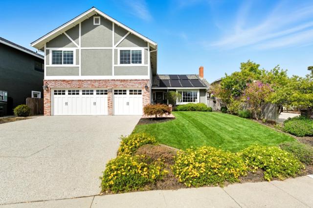 7 Somerset Court, Belmont CA: https://media.crmls.org/mediaz/acad511f-63d9-44b1-91ee-8080fb6bc5d4.jpg