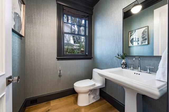 132 Elm Avenue, Burlingame CA: https://media.crmls.org/mediaz/acad8963-6c13-4013-86ba-ba2258fcb366.jpg