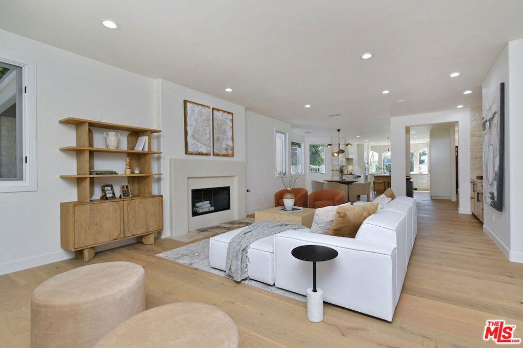 MLS #26858919 image #15