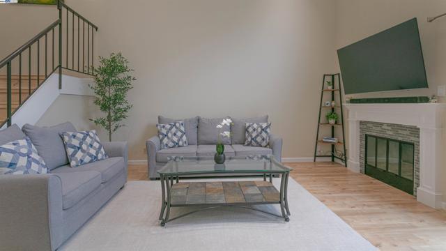 37076 Saint Edwards St, Newark CA: https://media.crmls.org/mediaz/acae3222-f990-4a15-80b7-d9dff7441618.jpg