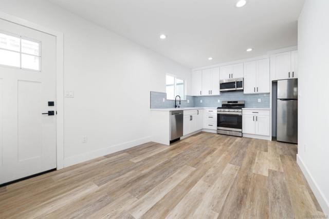 6744 6750 N Elman, San Diego CA: https://media.crmls.org/mediaz/acaf885c-67a1-4bd5-beb2-bdaaa85e2cf5.jpg