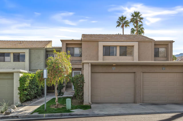 157 Calle Bravo, Palm Springs CA: https://media.crmls.org/mediaz/acb0450b-9039-4d5e-ab76-c31d4c1d26ba.jpg