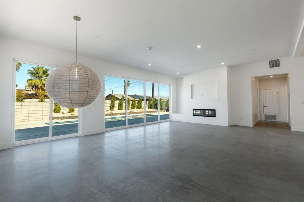 MLS #219137751DA image #11