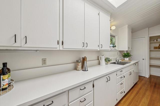 3224 Kipling Street, Palo Alto CA: https://media.crmls.org/mediaz/acb28460-629d-4748-a231-bc4d1fa25803.jpg