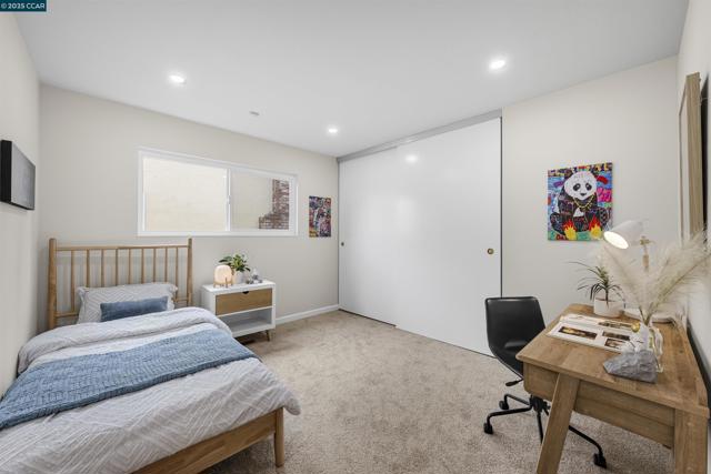 16639 Selby Dr, Castro Valley CA: https://media.crmls.org/mediaz/acb3cf9a-eda9-4385-84fe-bfaa7cff2f4c.jpg