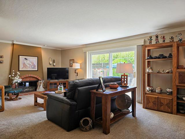 6128 Corte De La Reina, San Jose CA: https://media.crmls.org/mediaz/acb433c7-52f1-4de6-9b47-430156c7a724.jpg