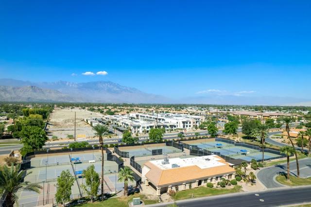 17 Margarita Road, Palm Desert CA: https://media.crmls.org/mediaz/acb467a5-a4ab-44e0-bc64-be4258f7cbde.jpg