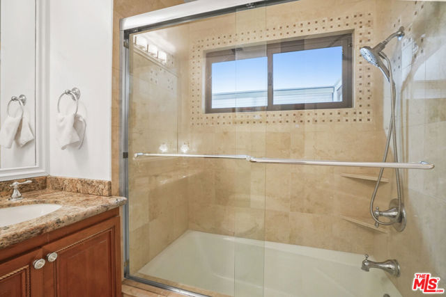801 Ocean Avenue, Santa Monica CA: https://media.crmls.org/mediaz/acb568d1-a36a-4f94-9808-799c547581d3.jpg