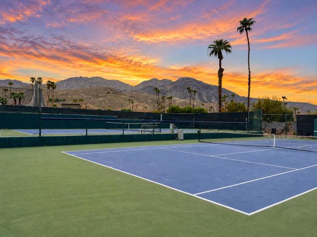 72864 Roy Emerson Lane, Palm Desert, CA 92260