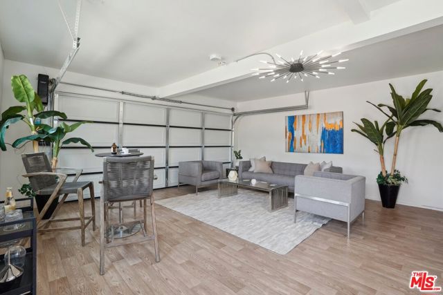 910 Arwin Street, Pasadena CA: https://media.crmls.org/mediaz/acb59d83-b2cf-4655-b4e0-439627d1d026.jpg