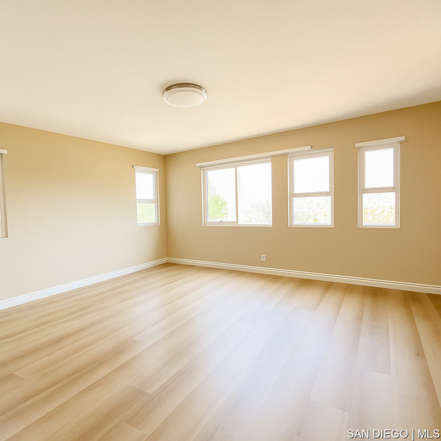 11512 Faisan WAY, San Diego CA: https://media.crmls.org/mediaz/acb8b3ea-8b26-4156-88e0-6f721a208d1b.jpg