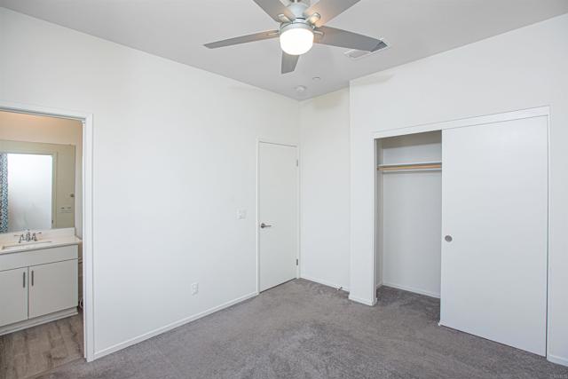 5211 Beachfront Cove, San Diego CA: https://media.crmls.org/mediaz/acb8eb4a-2dc9-418a-85ef-adfa709cff33.jpg