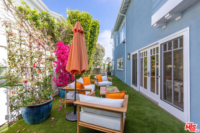 Drew Fenton | 509 Wynola Street Pacific Palisades CA | MLS: 7365865 Drew Fenton | 509 Wynola Street Pacific Palisades CA | MLS: 7365865