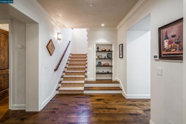 Image 28 of 61 For 53 Hidden Oaks Dr