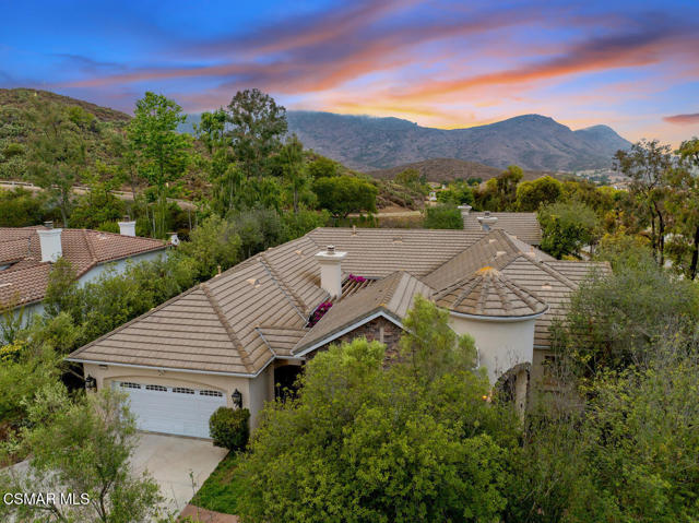 5419 Via Olas, Newbury Park CA: https://media.crmls.org/mediaz/acbc78be-8939-4e19-9b33-168511c5c0aa.jpg