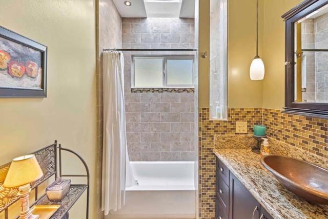 3405 Rio Road, Carmel CA: https://media.crmls.org/mediaz/acbd0360-2251-4414-82db-8df247532146.jpg