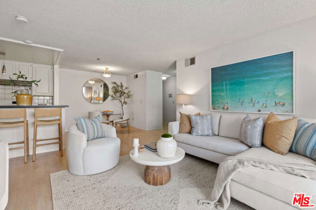 222 S Central Avenue #107