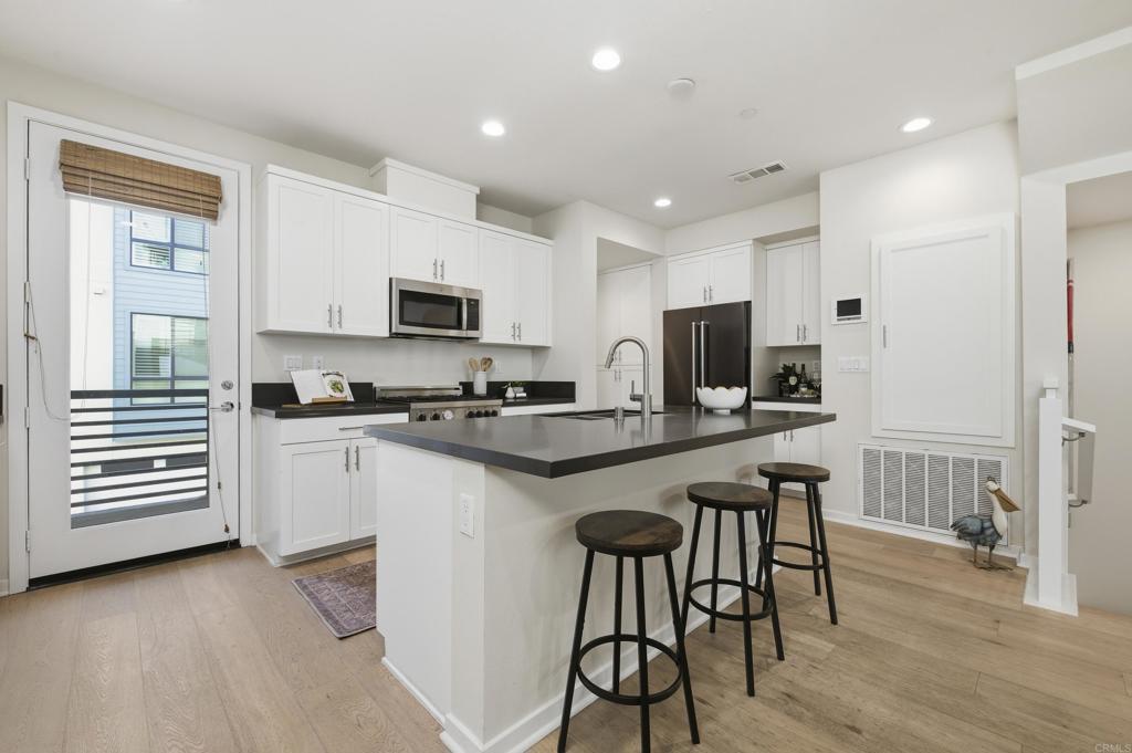1566 Vista Del Mar Way - photo 15