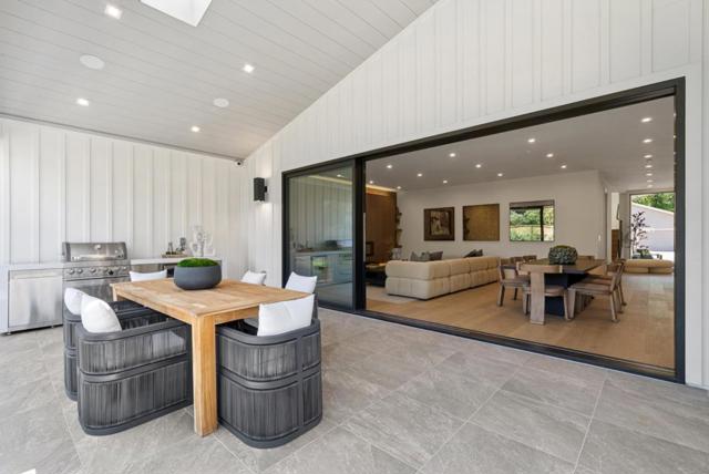 585 Cherry Avenue, Los Altos CA: https://media.crmls.org/mediaz/acbf6e0d-02b2-4681-afa1-296e4eeb7a4f.jpg