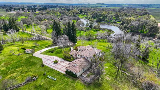 24943 N McIntire Road, Clements CA: https://media.crmls.org/mediaz/acc0cf30-7cd2-4537-9243-95b7486a3a91.jpg