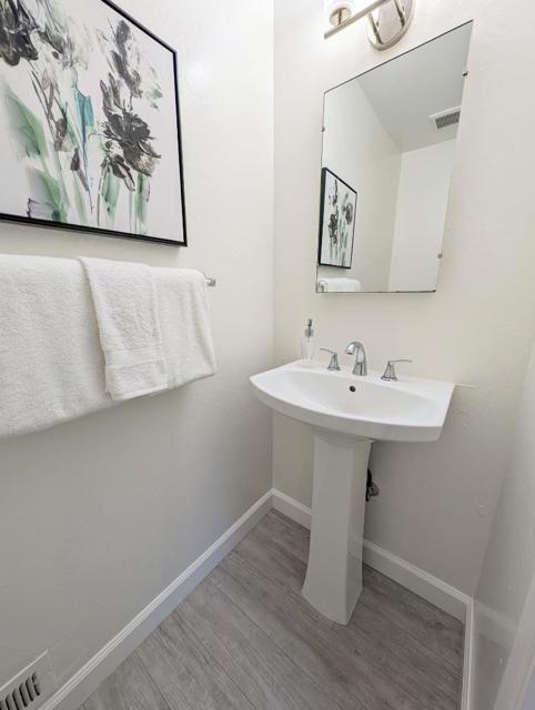 6104 Castello Drive, San Jose CA: https://media.crmls.org/mediaz/acc0e343-764b-4d78-8f10-93ea8db3669f.jpg