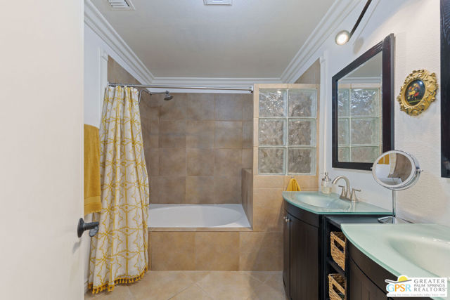 280 S Avenida Caballeros #108, Palm Springs, CA 92262