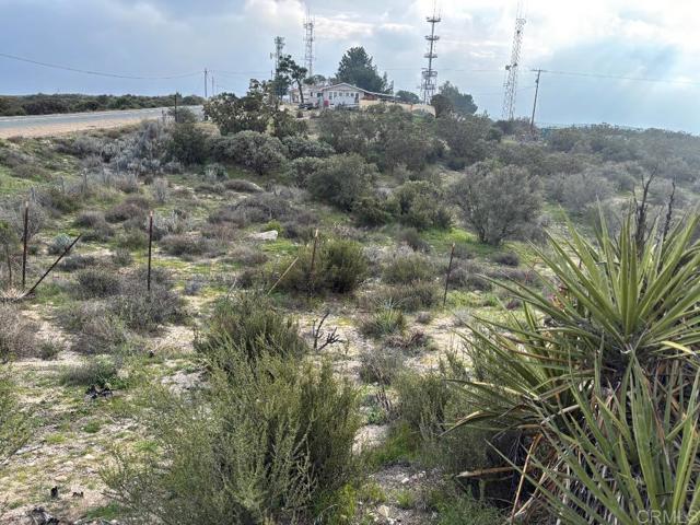 Detail Gallery Image 2 of 11 For 1746 Tierra Del Sol Rd, Boulevard,  CA 91905 - – Beds | – Baths