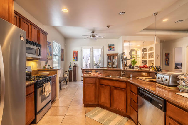 52280 Avenida Herrera, La Quinta CA: https://media.crmls.org/mediaz/acc36d44-d6d0-4845-b718-5158d97af629.jpg