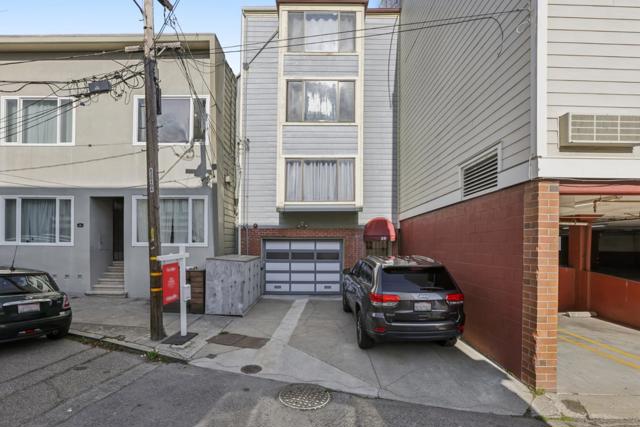 28 Houston Street, San Francisco CA: https://media.crmls.org/mediaz/acc5cfcc-abb5-46e6-8c53-59e68dac69d3.jpg