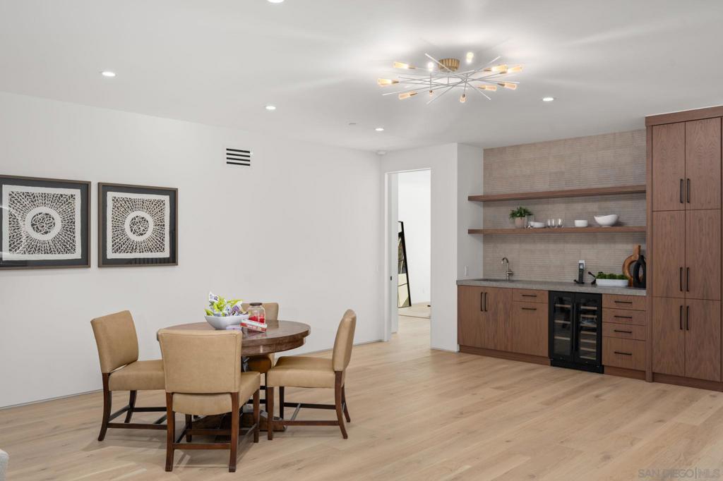 MLS #250043116SD image #22