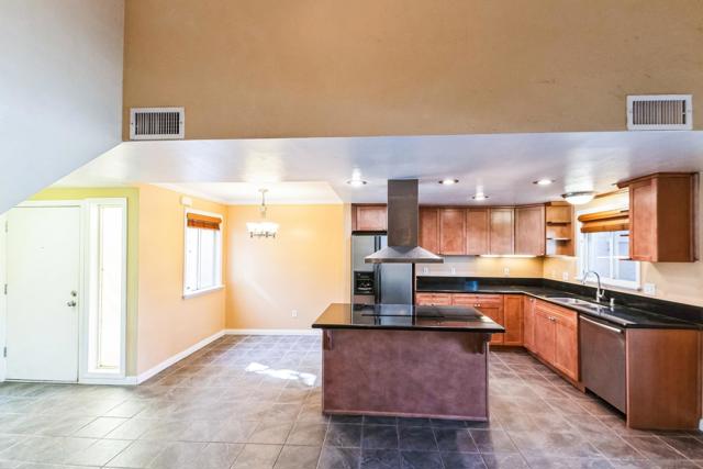 Image 4 of 30 For 23631 Country Villa Rd