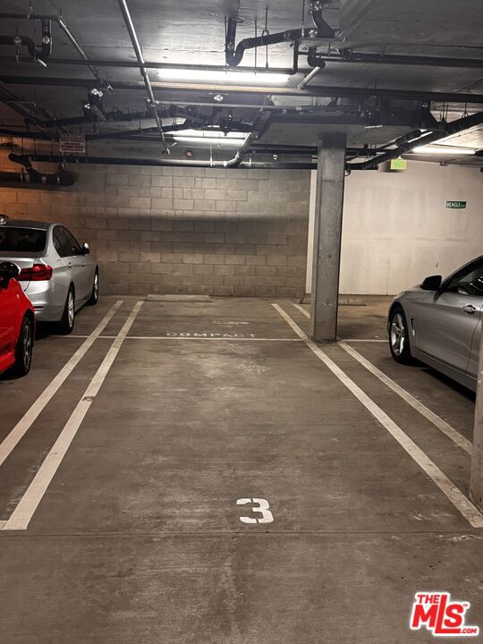 2 tandem parking spots