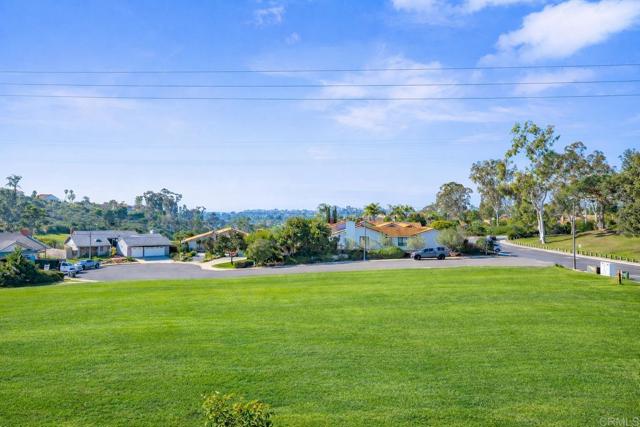 Detail Gallery Image 5 of 40 For 629 Camino Ynez, Solana Beach,  CA 92075 - 4 Beds | 3 Baths