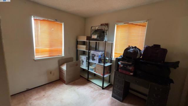 Image 12 of 21 For 25936 Peterman Ave