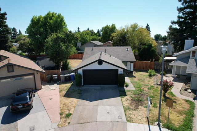 1190 Rio Norte Way, Sacramento CA: https://media.crmls.org/mediaz/acc92bae-96db-40d1-9750-3cff032ea519.jpg