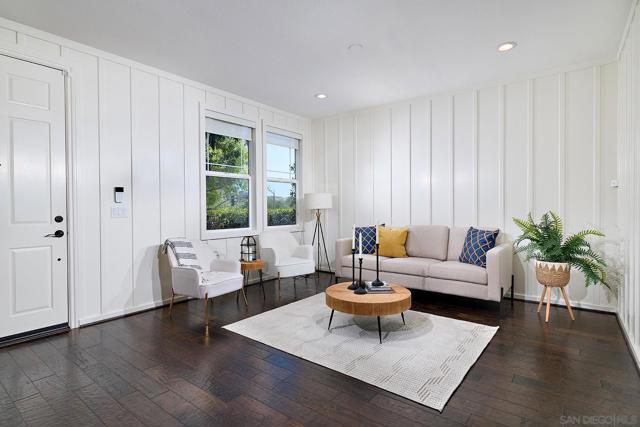15504 Paseo Del Sur, San Diego CA: https://media.crmls.org/mediaz/acc98df4-6273-485b-86a3-7272672e5e02.jpg