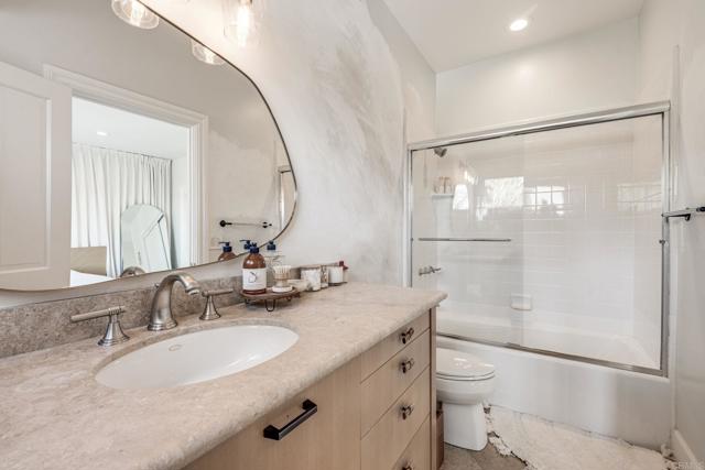 Detail Gallery Image 62 of 75 For 1904 via Casa Alta, La Jolla,  CA 92037 - 7 Beds | 7/2 Baths