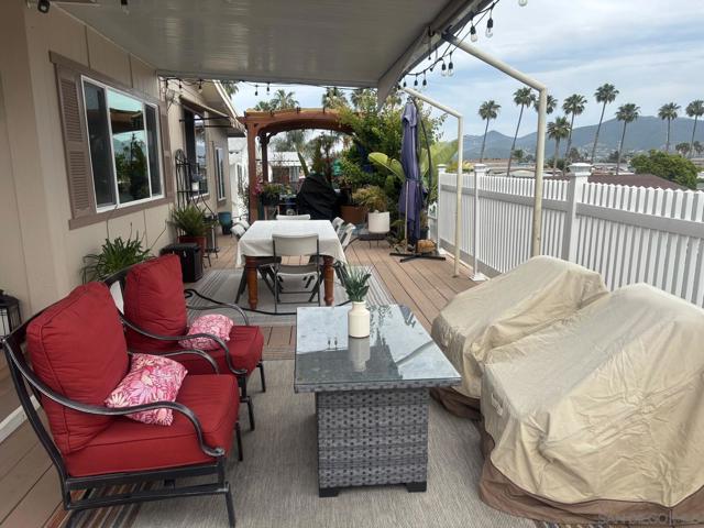 1930 W San Marcos Blvd, San Marcos CA: https://media.crmls.org/mediaz/accb8564-3421-45cd-847c-94b41f1d46ae.jpg