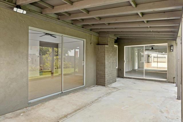 13554 Del Marino Avenue, Poway CA: https://media.crmls.org/mediaz/accca792-07e6-43d0-8630-349694e68064.jpg