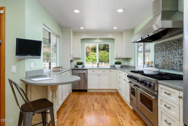 Image 10 of 63 For 5973 Canon Court